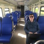 how to be a travel blogger and make money